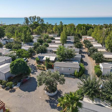 Camping Pleine Mer Hotel Виас Екстериор снимка