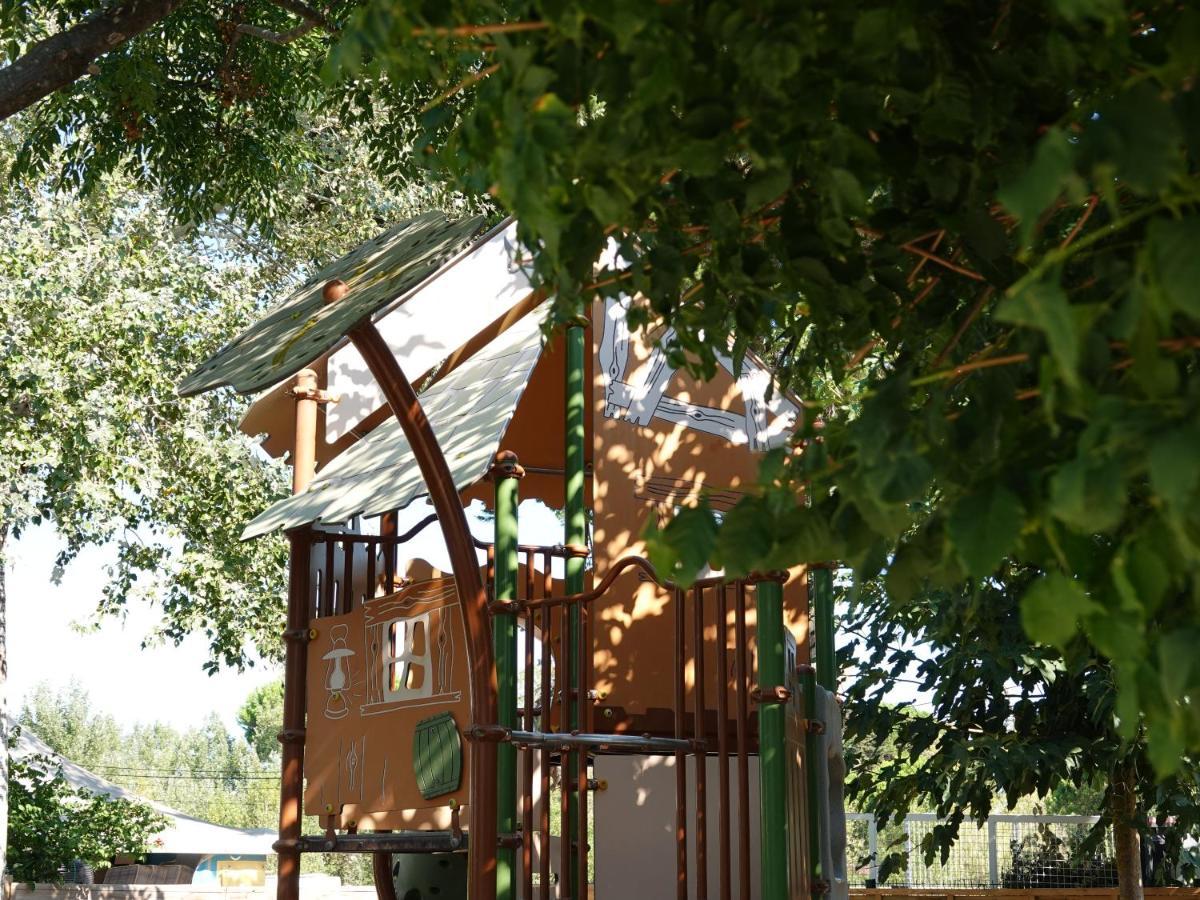 Camping Pleine Mer Hotel Виас Екстериор снимка